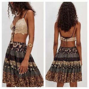 NWOT size XS Free People Many Layers printed skirt